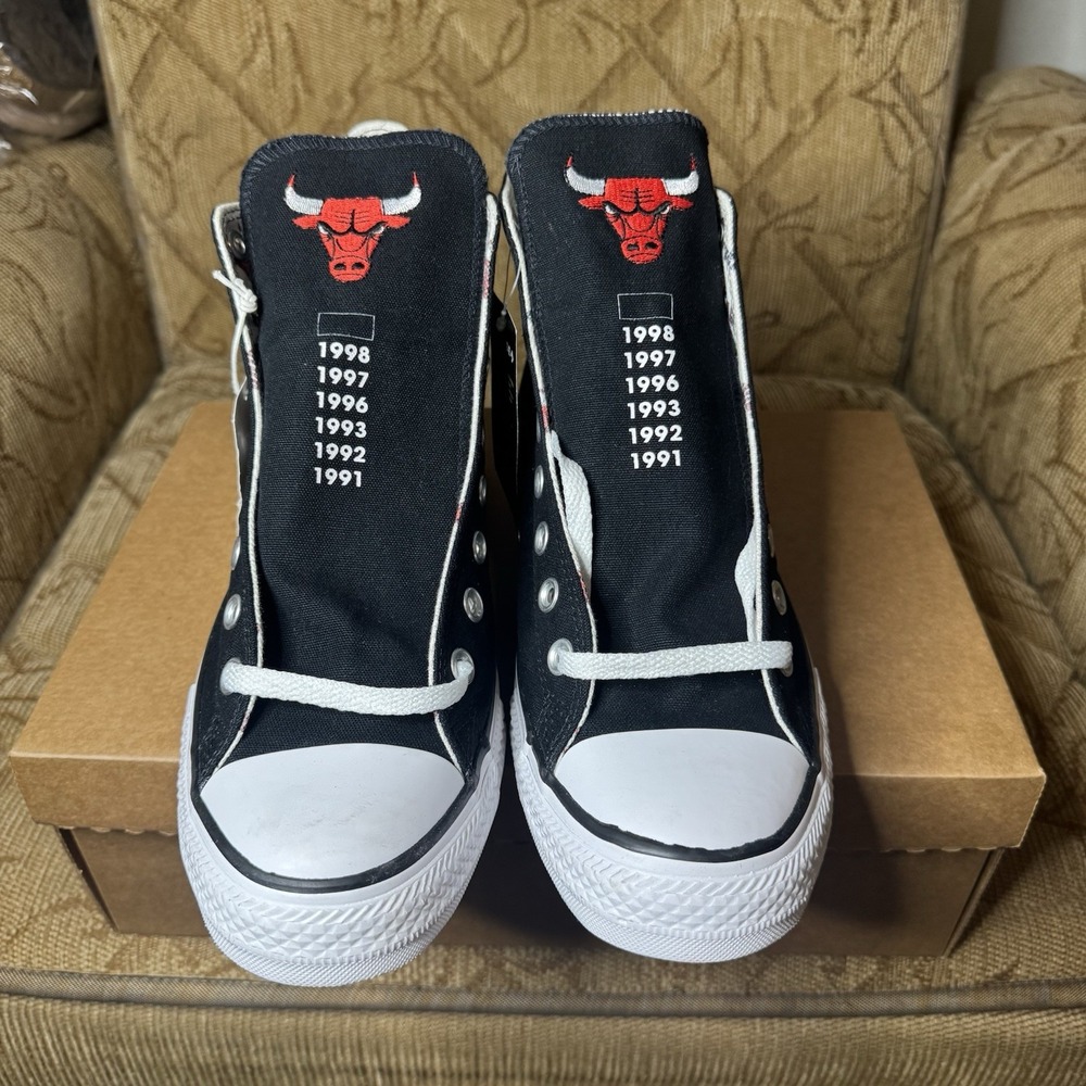 Converse Chuck Taylor 70 Hi Top Made By You* Chicago‎ Bulls NBA Shoe Size 10.5